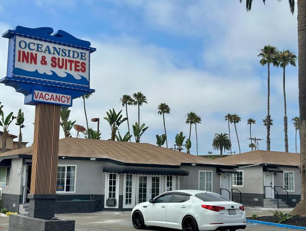 Oceanside Inn & Suites